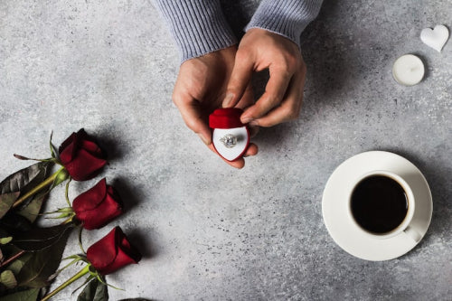 How to Choose a Promise Ring: Everything You Need to Know for the Perfect Gift