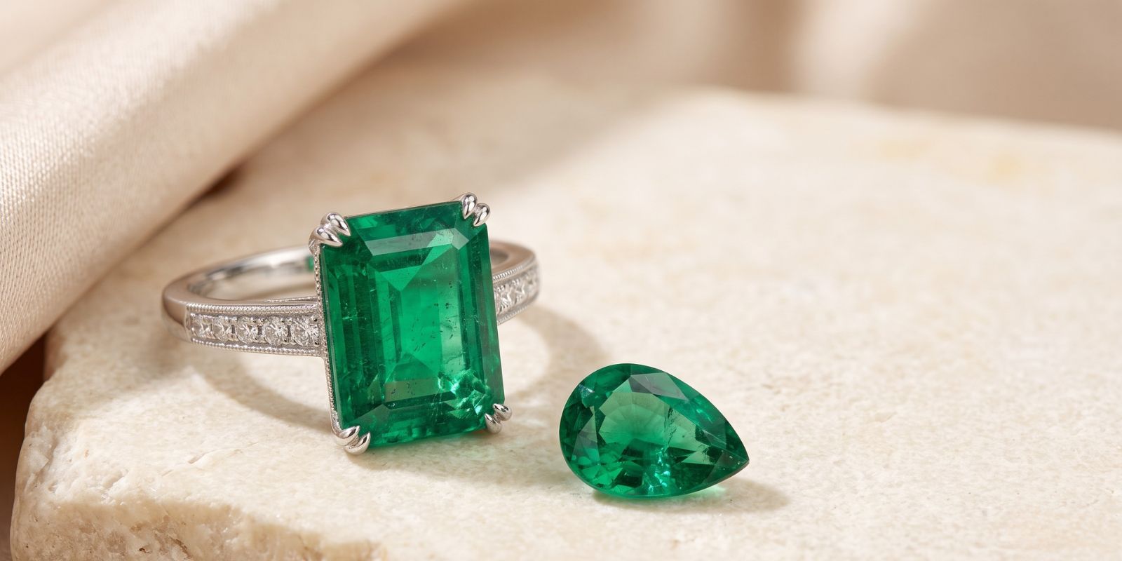 Pros and Cons of Emerald Gemstone