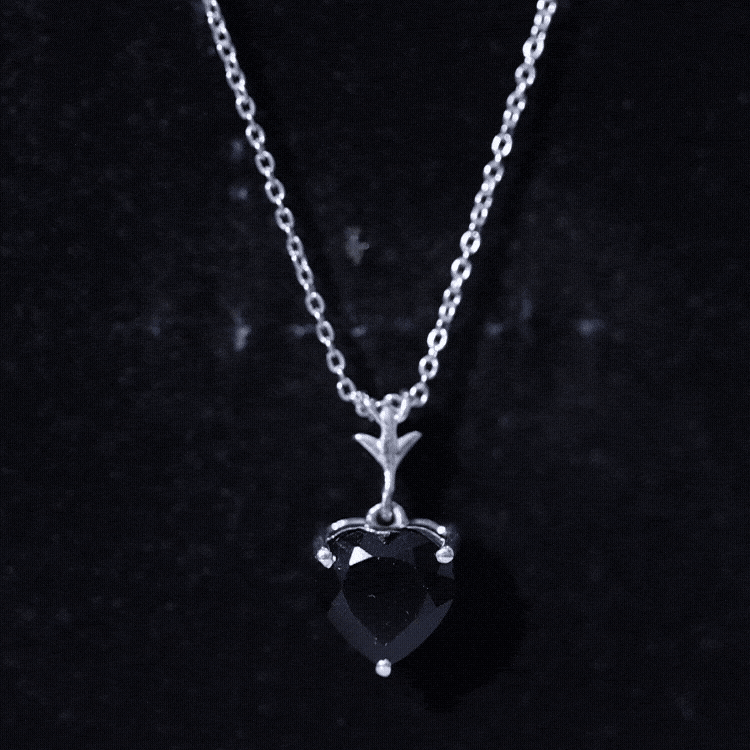 2 CT Heart Shape Black Onyx Solitaire Pendant AAA - Rosec Jewels