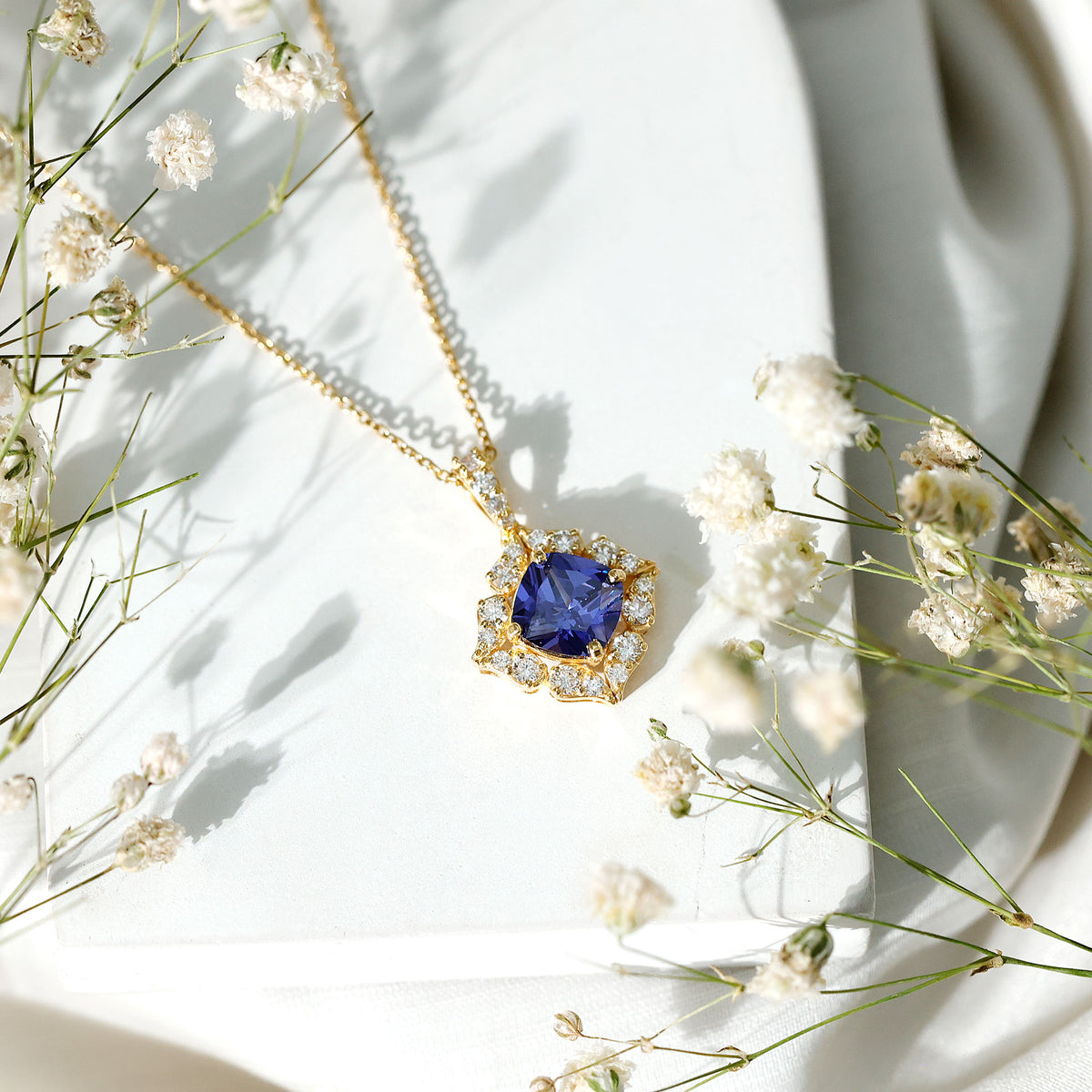 Vintage Inspired Lab Grown Blue Sapphire and Diamond Necklace AAAA - Rosec Jewels
