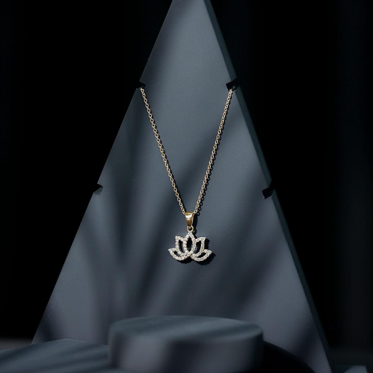 Diamond Lotus Flower Necklace in Pave Setting Lab - ( EF-VS ) - Rosec Jewels