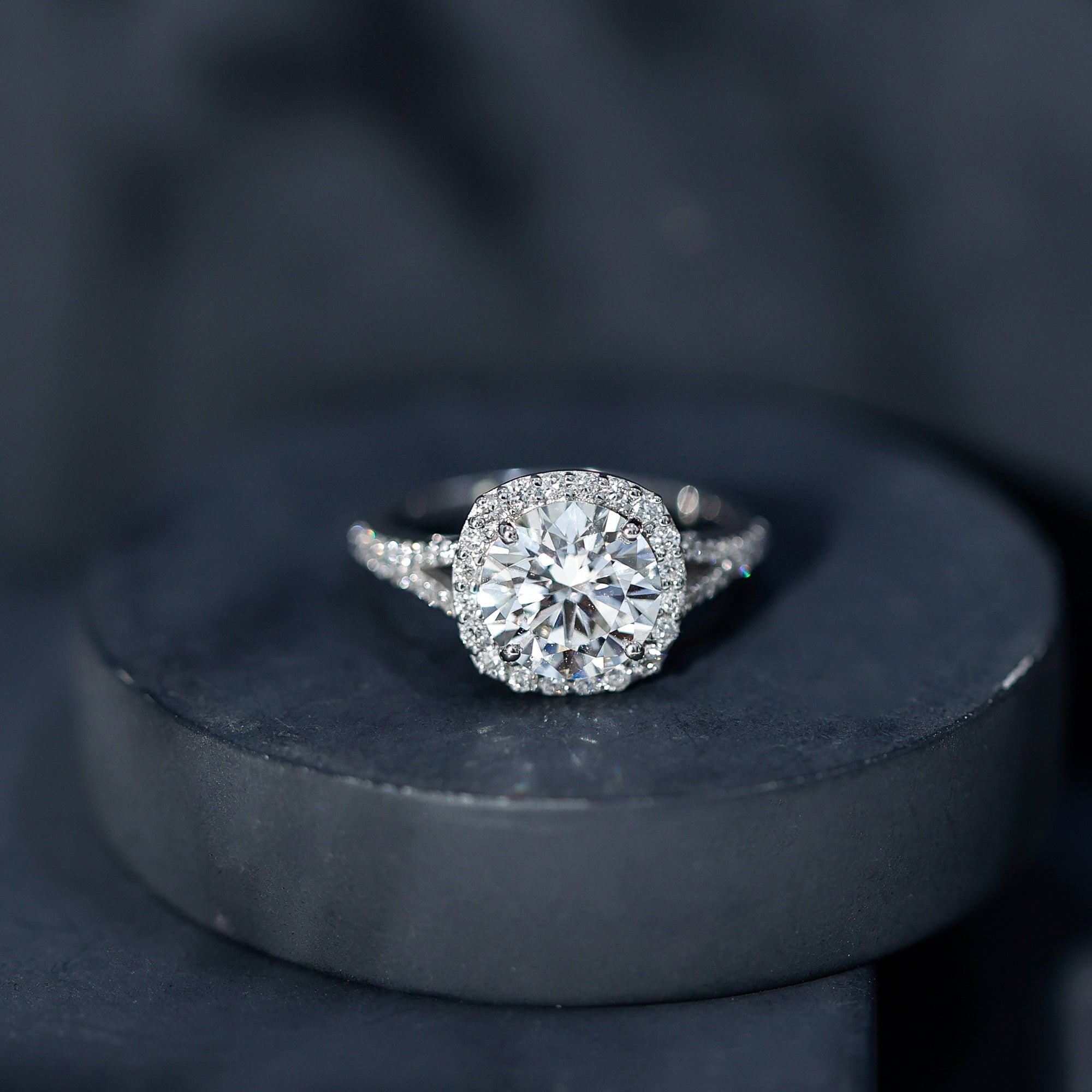 3 Carat Lab Grown Diamond Split Shank Engagement Ring with IGI Certificate Lab - ( E-VS1 ) - Rosec Jewels