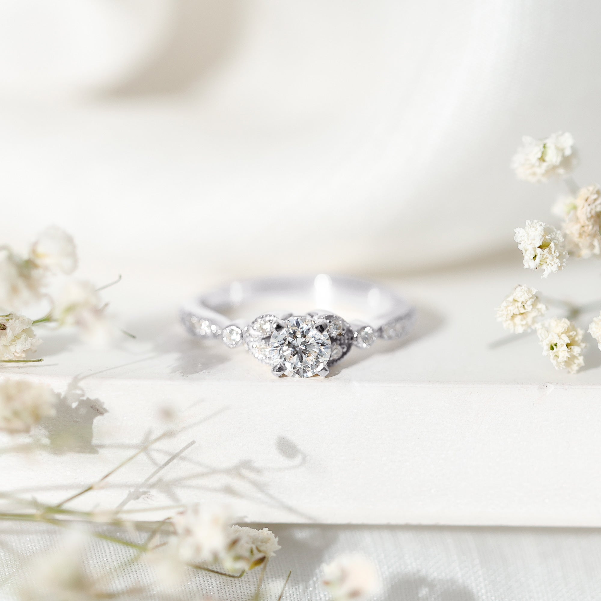 Certified Lab Grown Diamond Minimal Engagement Ring Lab - ( EF-VS ) - Rosec Jewels