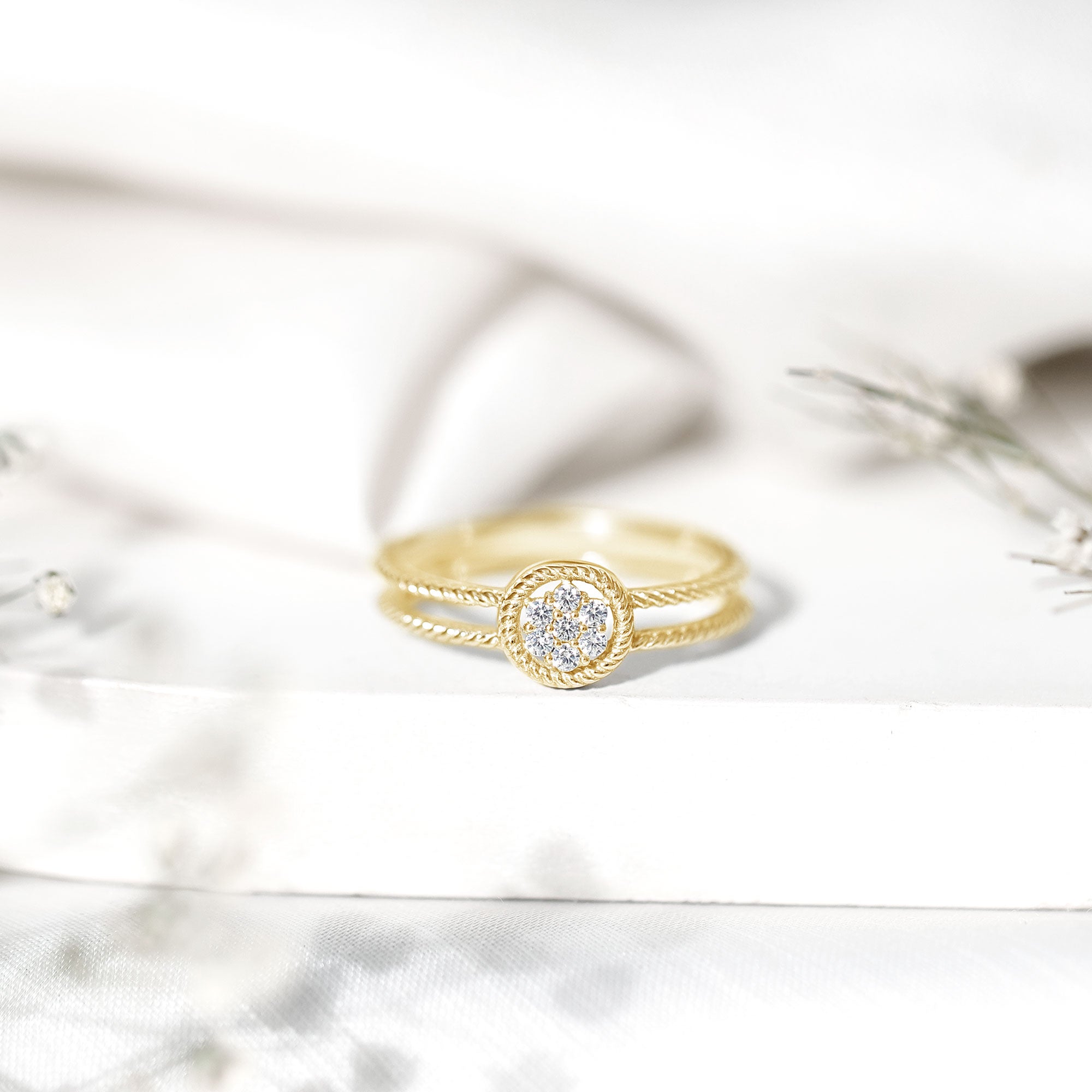 Rosec Jewels-Certified Lab Grown Diamond Flower Promise Ring with Double Band Shank