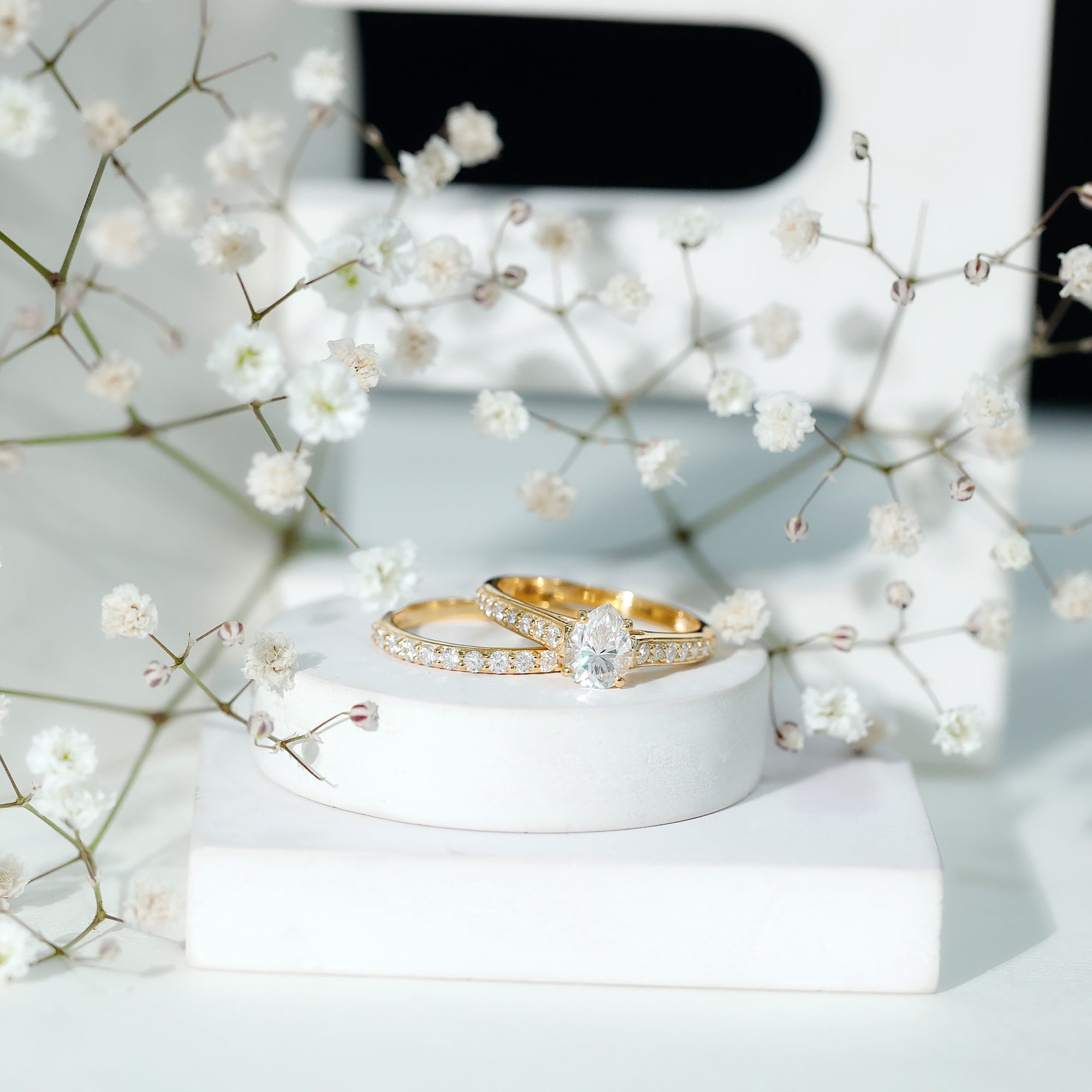 Rosec Jewels-Pear Cut 6X8 MM Lab Grown Diamond Marriage Ring Set for Women