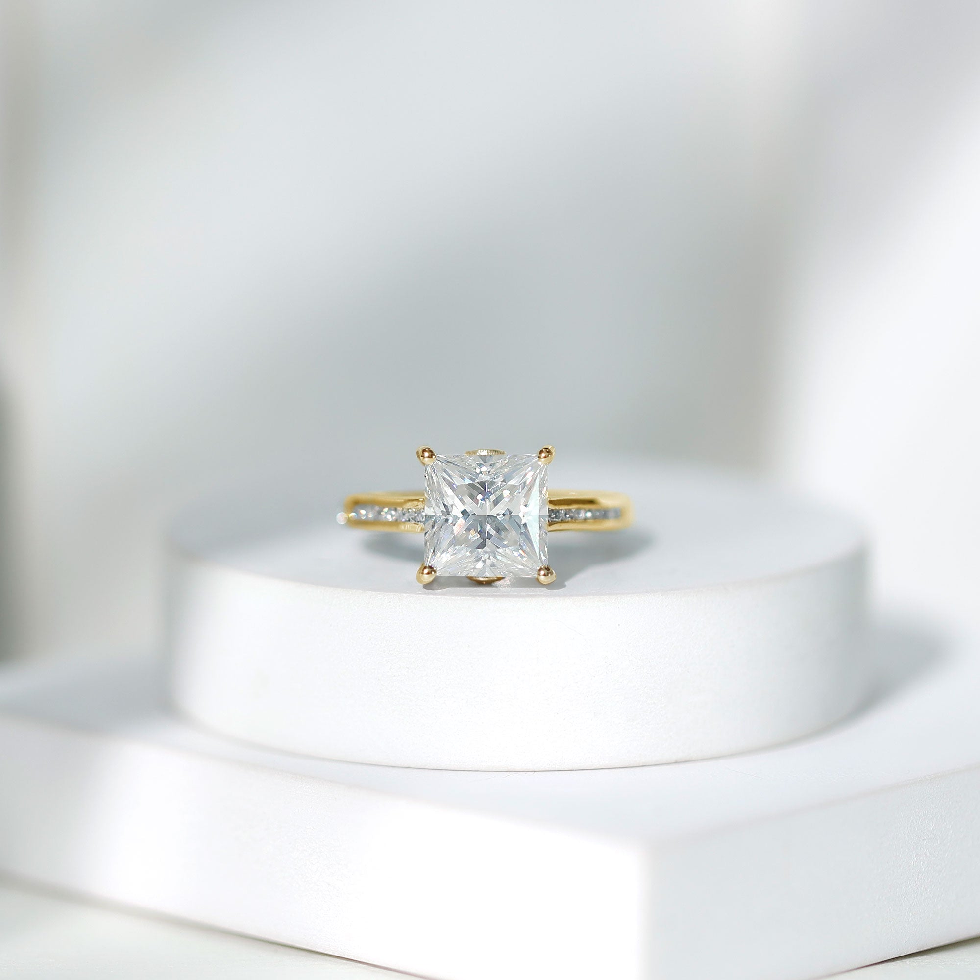 IGI Certified Lab Grown Diamond 3 Carat Engagement Ring with Side Stones Lab - ( E-VS1 ) - Rosec Jewels