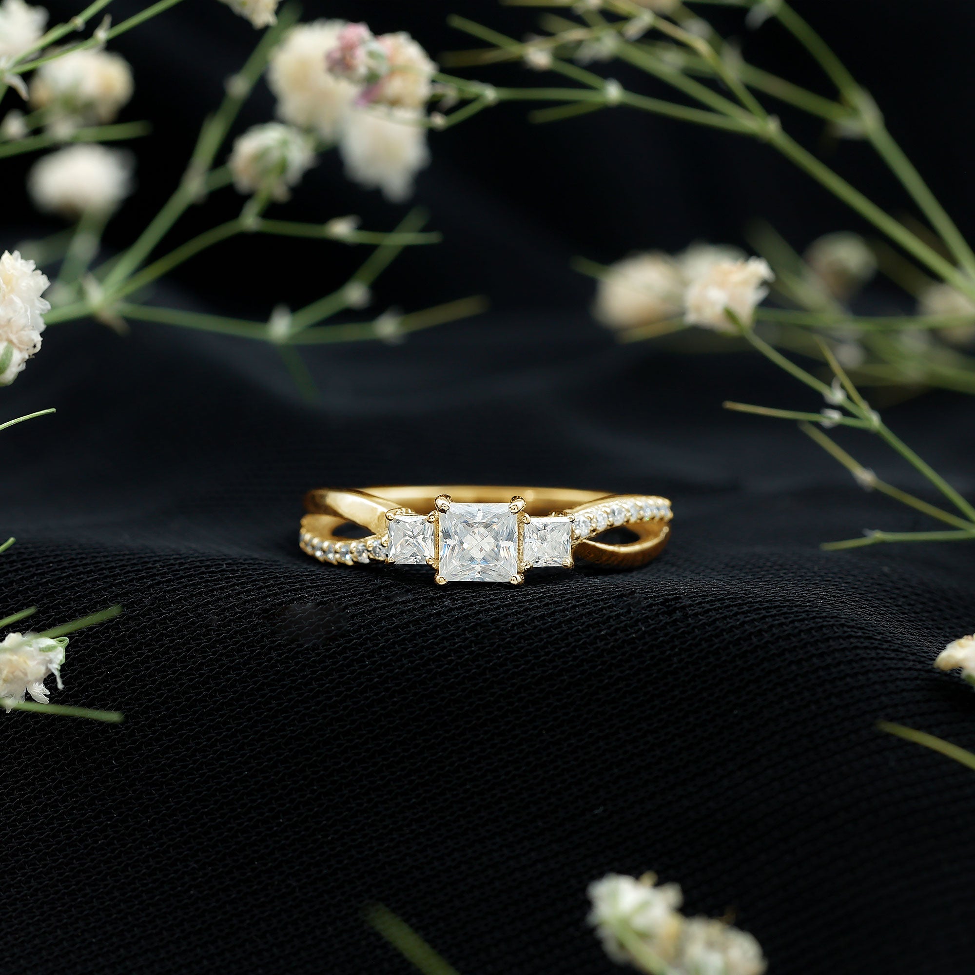 Princess Cut Moissanite Three Stone Engagement Ring D-VS1 - Rosec Jewels