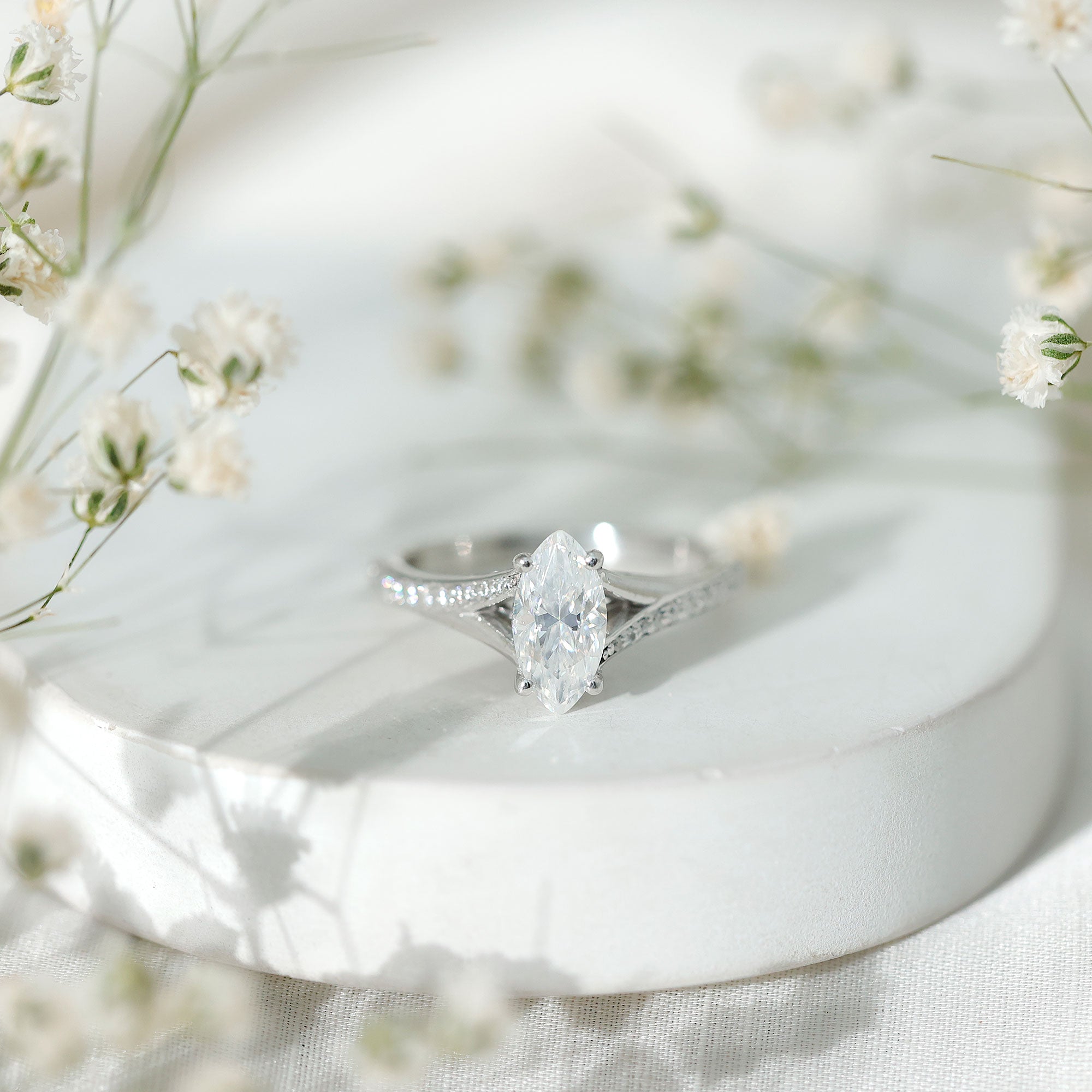 IGI Certified 1 Carat Marquise Lab Grown Diamond Engagement Ring with Split Shank Lab - ( E-VS1 ) - Rosec Jewels
