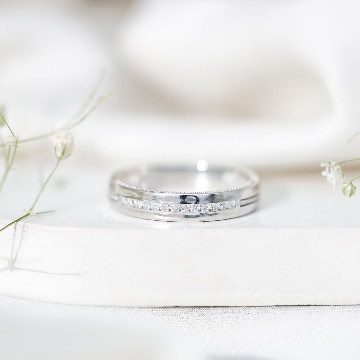 Brilliant Cut Moissanite Wedding Band D-VS1 - Rosec Jewels